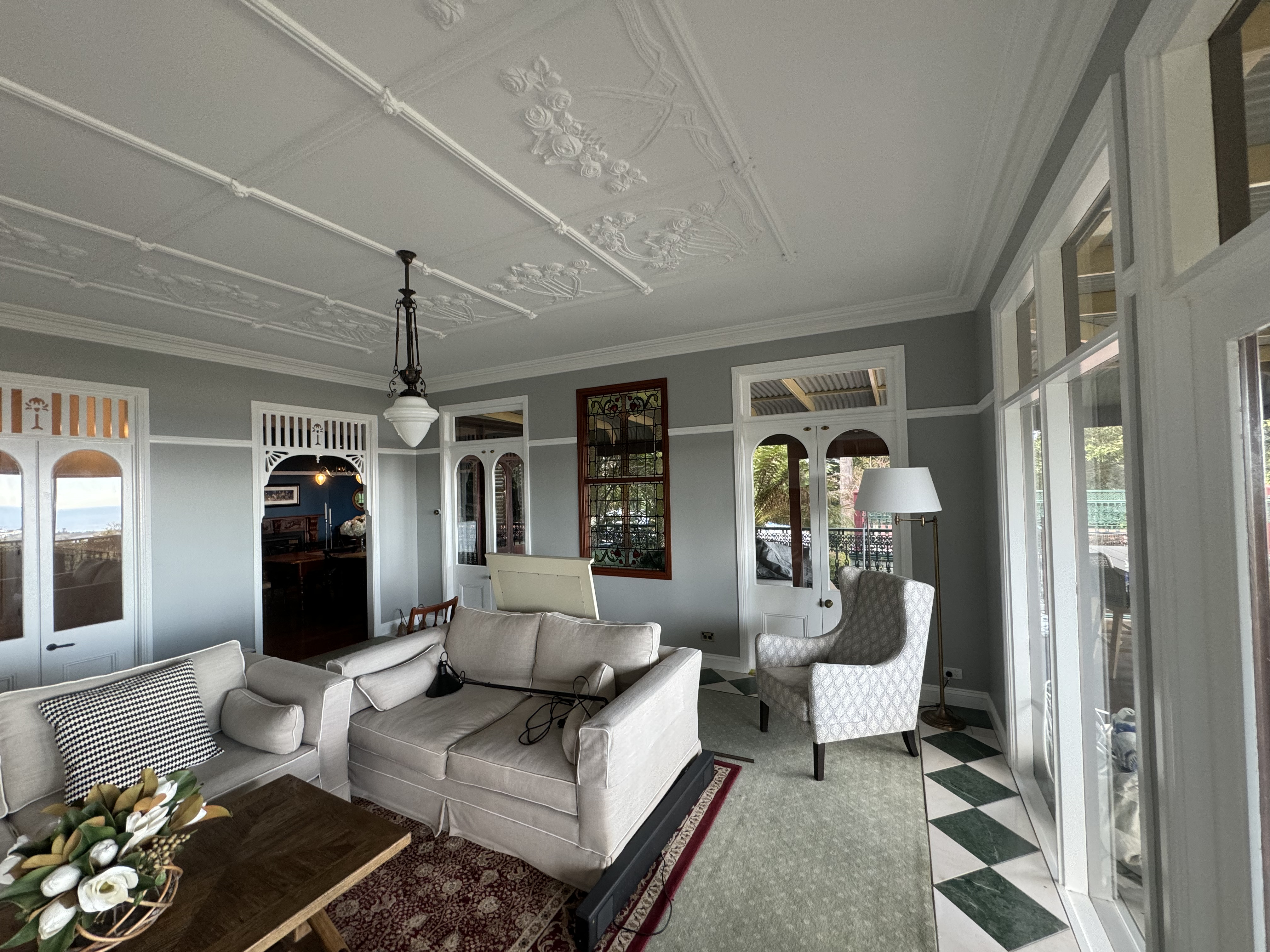 Heritage interior with decorative ceiling